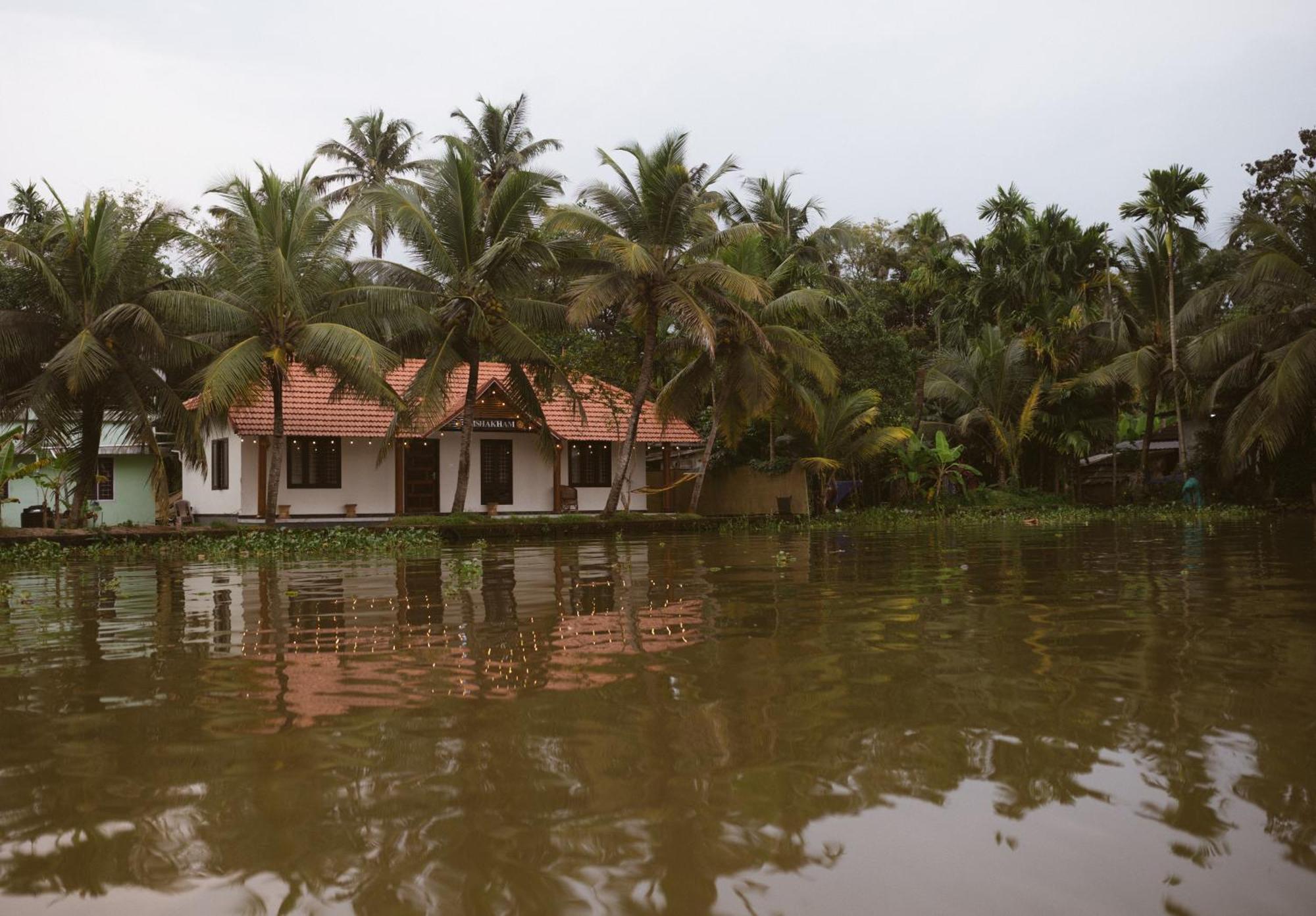 Apartmán Tulsi Kayal Retreat Champakulam Exteriér fotografie