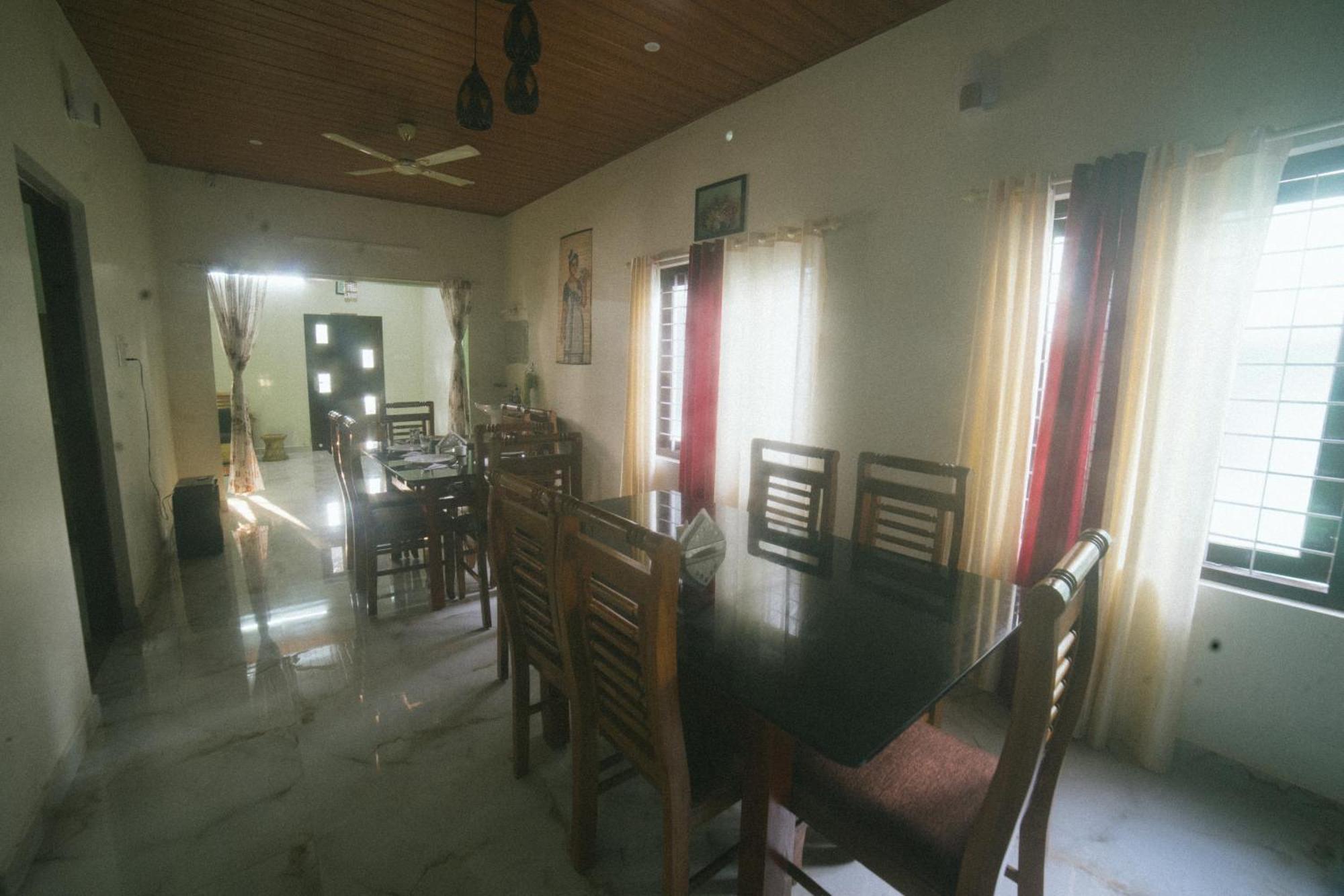 Apartmán Tulsi Kayal Retreat Champakulam Exteriér fotografie