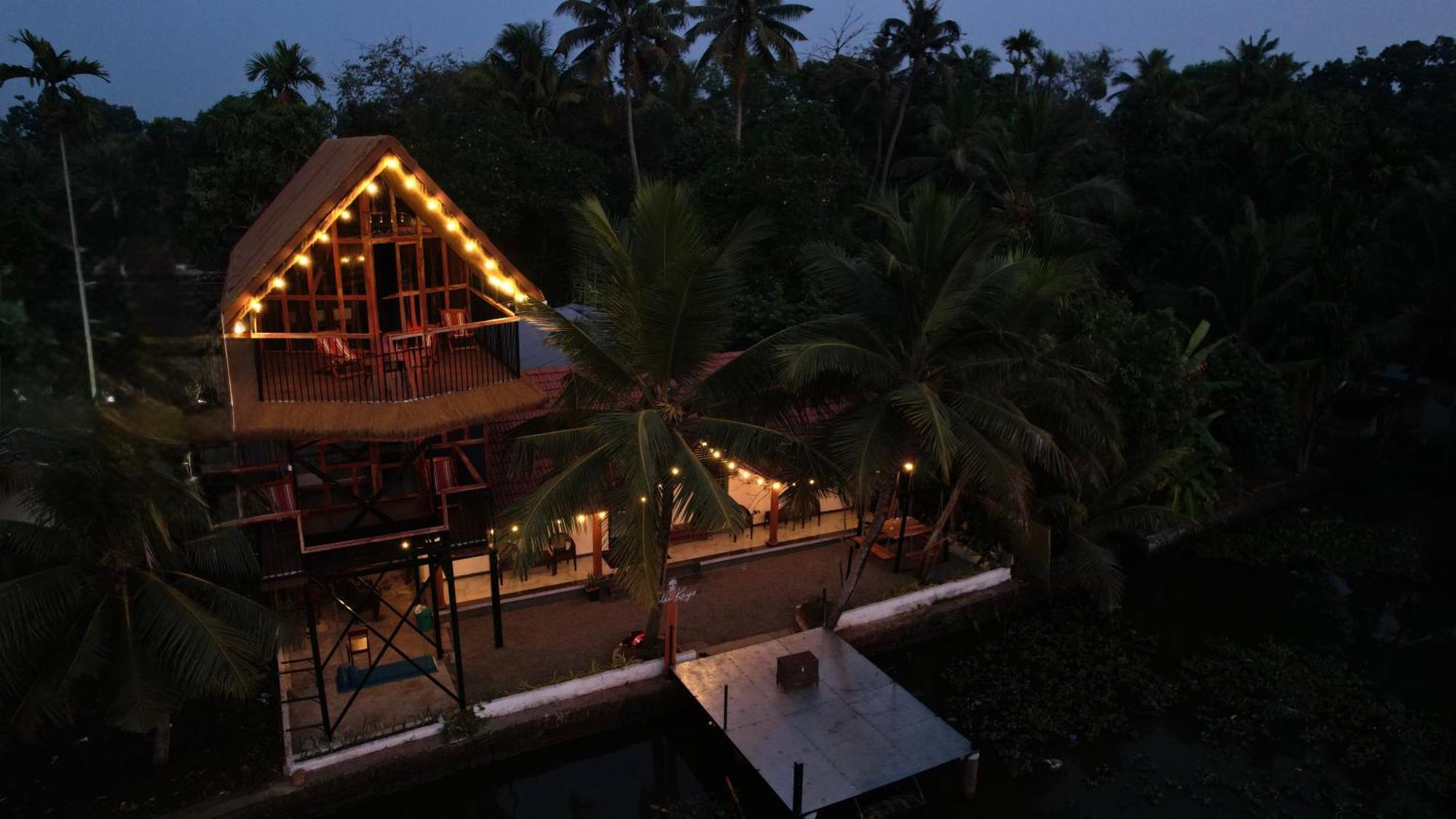 Apartmán Tulsi Kayal Retreat Champakulam Exteriér fotografie