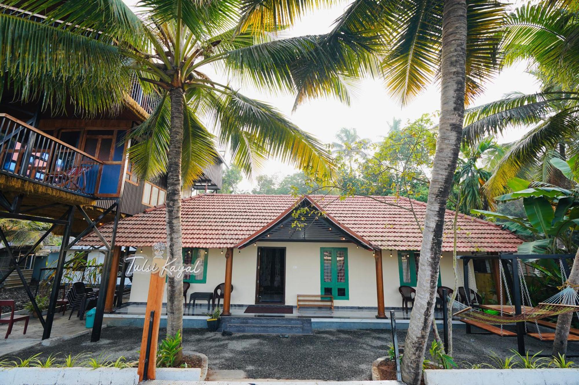 Apartmán Tulsi Kayal Retreat Champakulam Exteriér fotografie