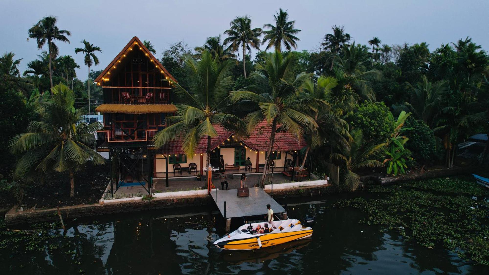 Apartmán Tulsi Kayal Retreat Champakulam Exteriér fotografie